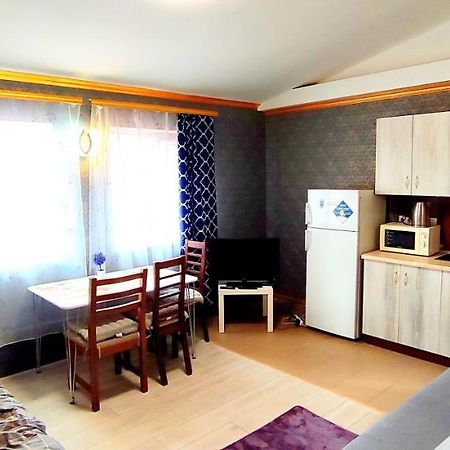Be real Apartment Ivano-Frankivsk Exterior foto